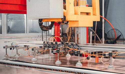 萬(wàn)佳泓江門(mén)臺(tái)山不銹鋼板材工廠勇立潮頭